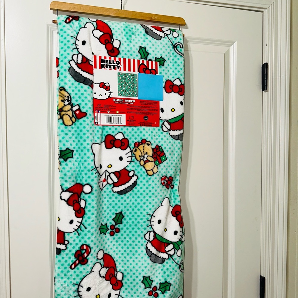 Hello kitty Christmas blanket teddy bear presents green print